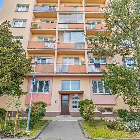 Ah Racianska Appartamento Bratislava