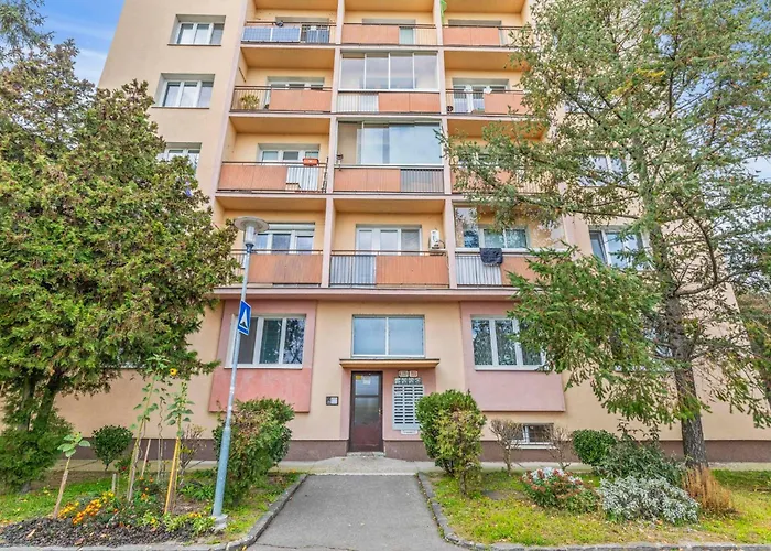 Ah Racianska Apartamento Bratislava